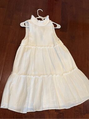 Women Tuckernuck Pomander Place XS Shift dress, flowy White Tiered Dress NWOT